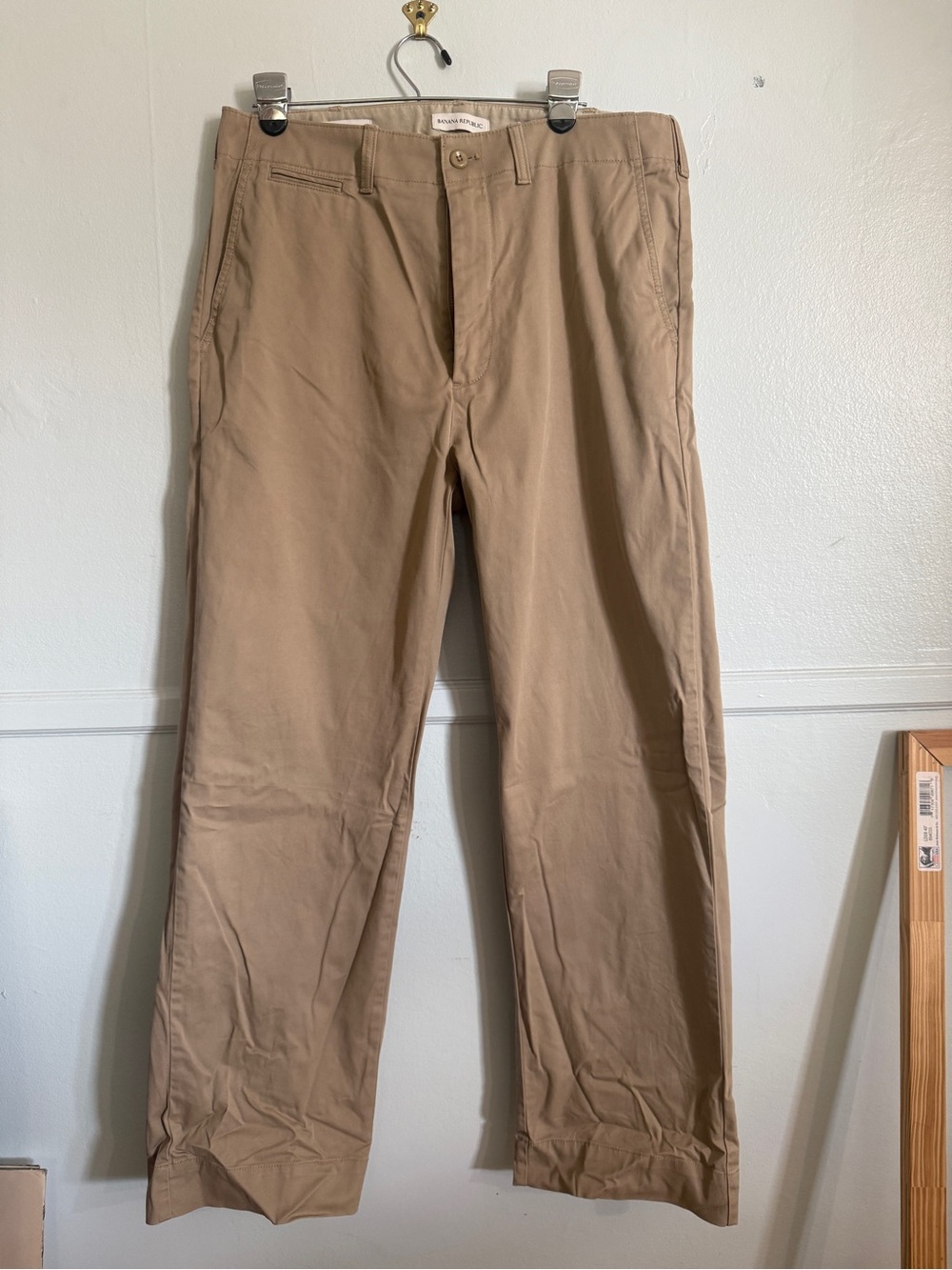 Banana Republic Men's Khaki Straight Chinos - Light Brown